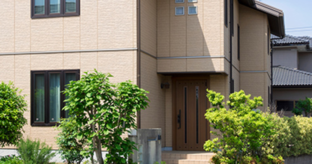 泥棒対策には何が必要？泥棒が狙う家の特徴と対策を解説