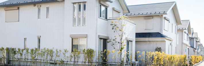 泥棒の心理を理解して空き巣を防ぐ！泥棒が入りやすい家と諦める家