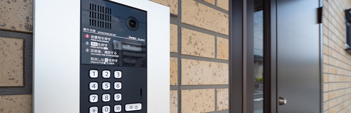 オートロックの侵入手口は？一緒に入ってくる「共連れ」を防ぐ方法