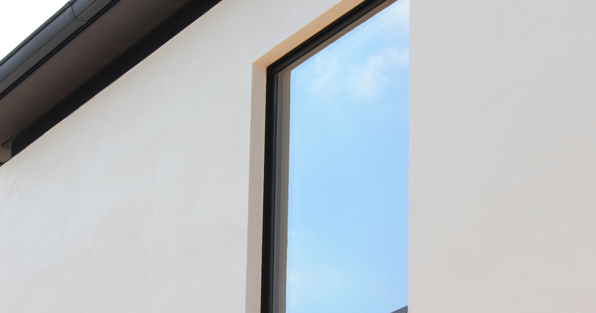 FIX窓（はめ殺し窓）は防犯性が高い？FIX窓の注意点や有効な防犯対策とは